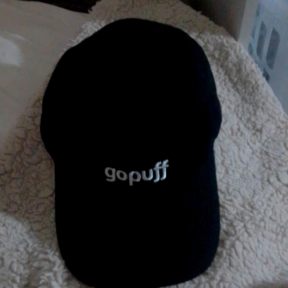 Gopuff hat